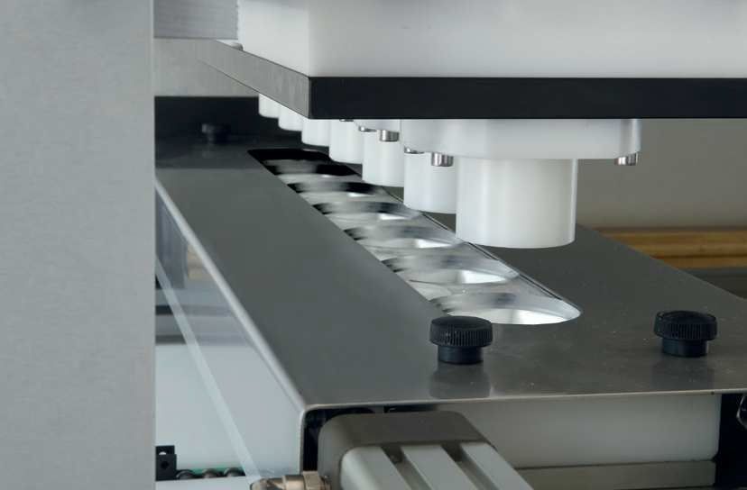 Промышленные экструзионно-формовочные машины