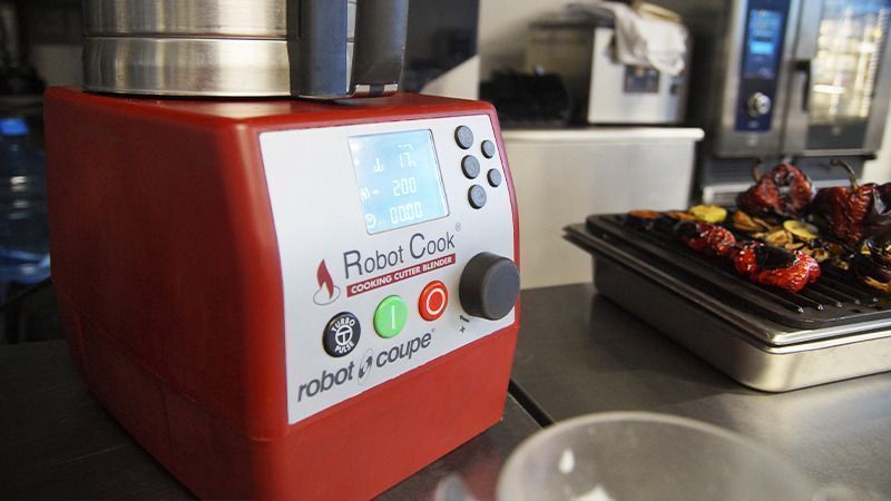 Robot Cook — помощник на всю чашу Robot Cook — помощник на всю чашу