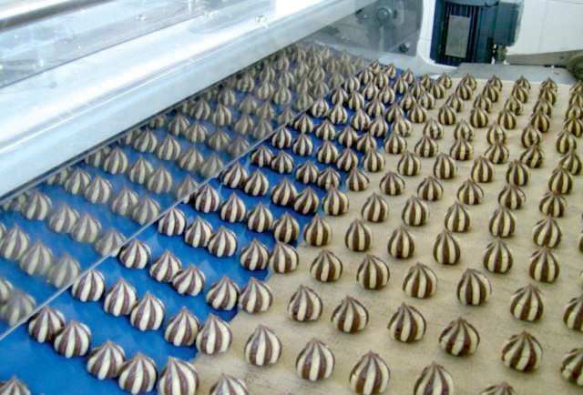 Промышленные экструзионно-формовочные машины