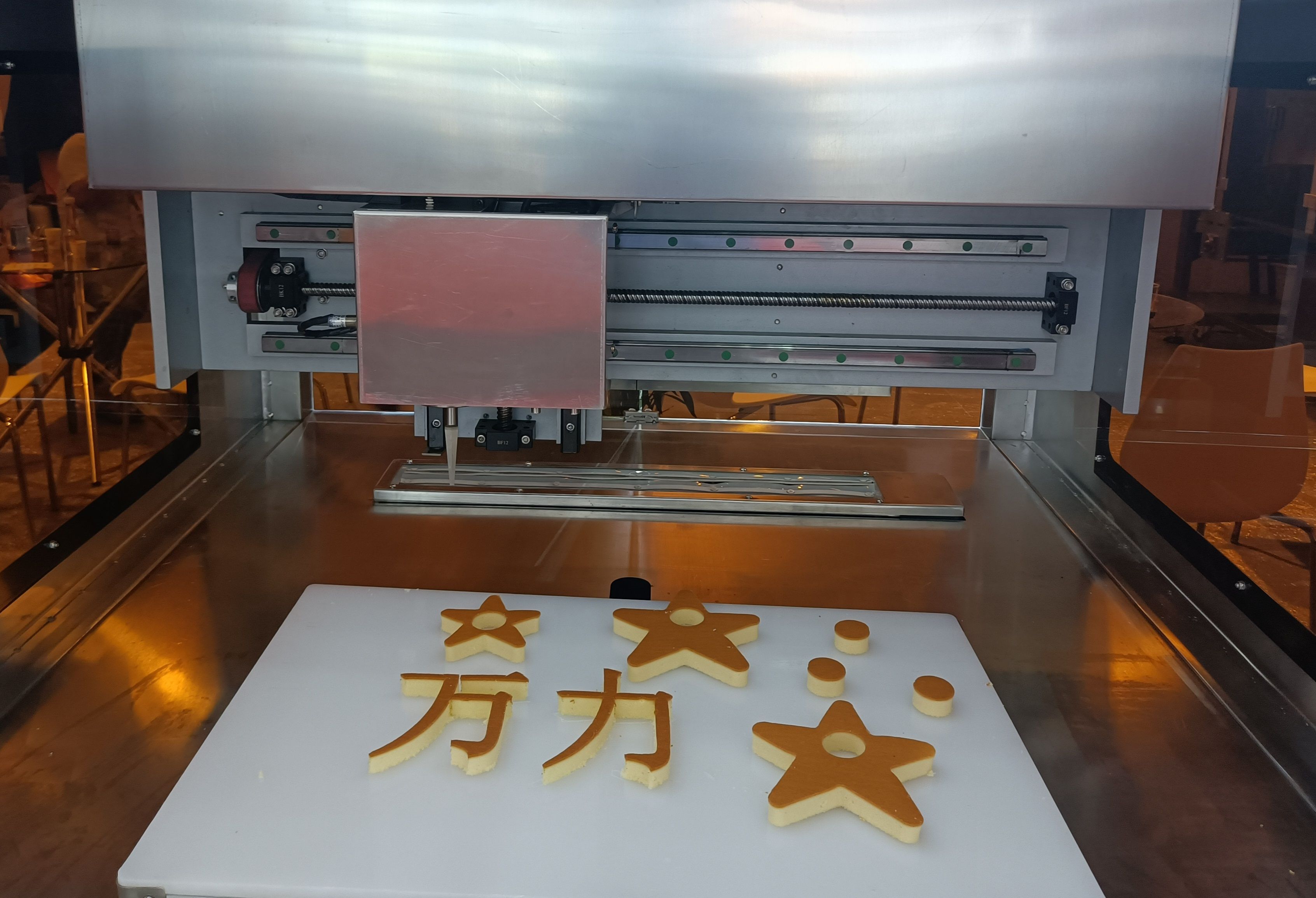 Машина для полигональной ультразвуковой резки WS-330H plus