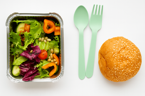 Госдума рассмотрит вопрос о регулировании продажи готовой еды в торговых сетях Госдума рассмотрит вопрос о регулировании продажи готовой еды в торговых сетях