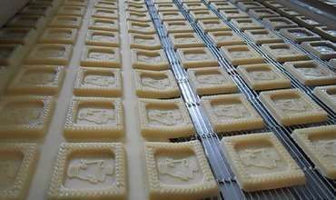 Промышленные ротационно-формовочная машина